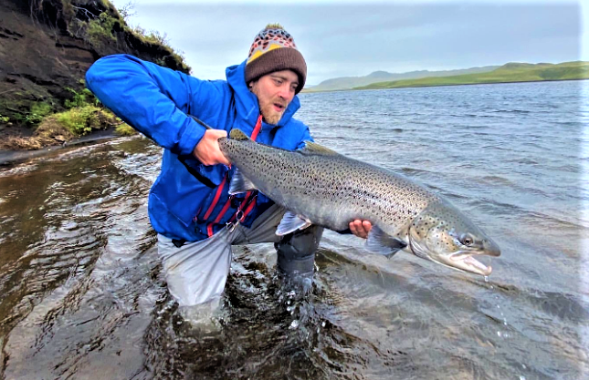 WFS 321 - Fly Fishing Iceland with Sindri Hlíðar Jónsson - Brown